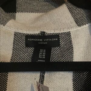 Adrienne Vittadini Monochrome Knit Top